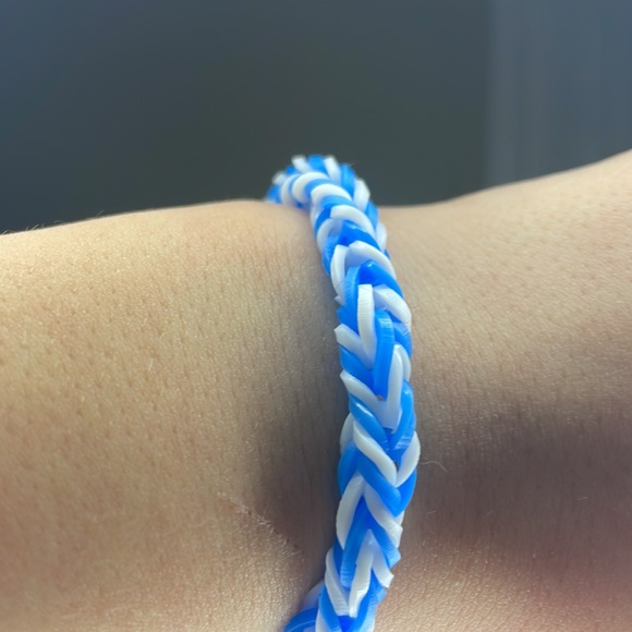 my business just started so can yall show some love - Picture 2 of 2